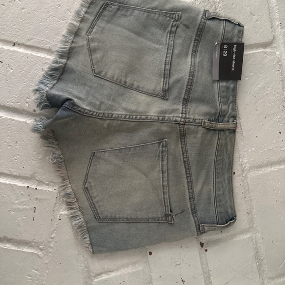 Short - Picture 2 of 2